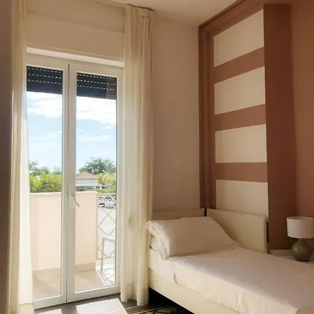 Bencista' 酒店 马里纳-迪-皮特拉桑塔