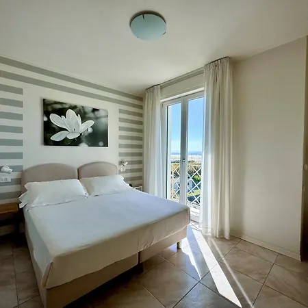 Bencista' Otel 3*