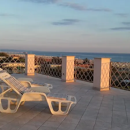 Bencista' Otel Marina di Pietrasanta