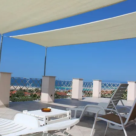 酒店 Bencista' 马里纳-迪-皮特拉桑塔