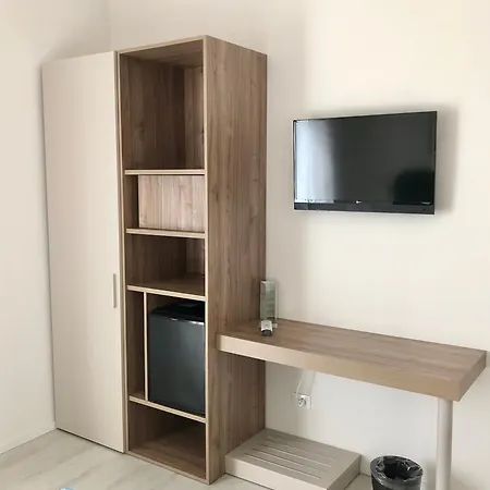 Отель Bencista' 3*