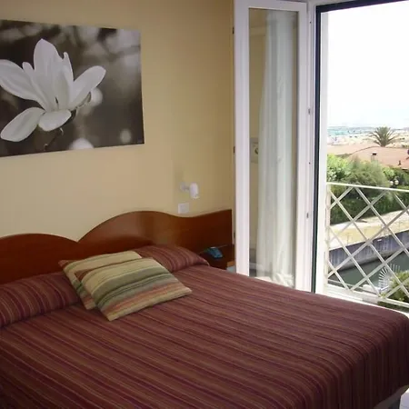 Bencista' Hotell 3*