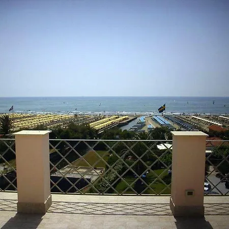Bencista' Hotell Marina di Pietrasanta